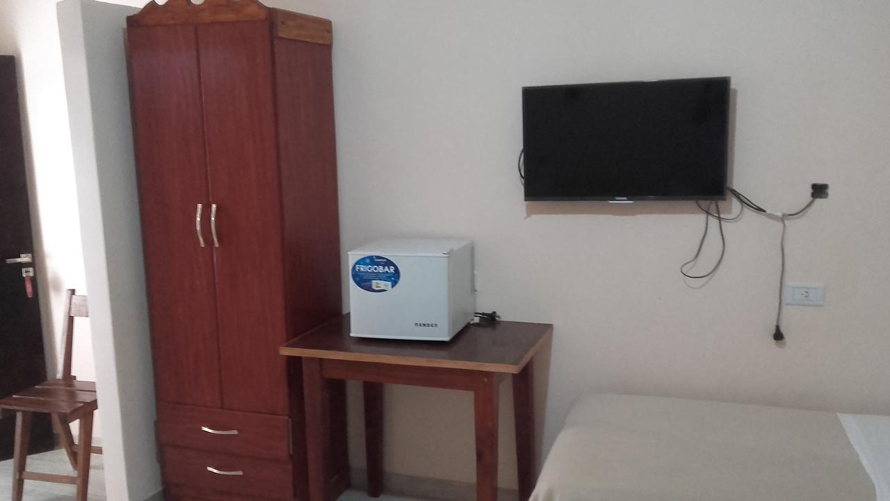 Hotel Florida Saladas Екстериор снимка