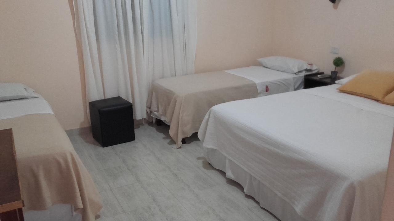 Hotel Florida Saladas Екстериор снимка